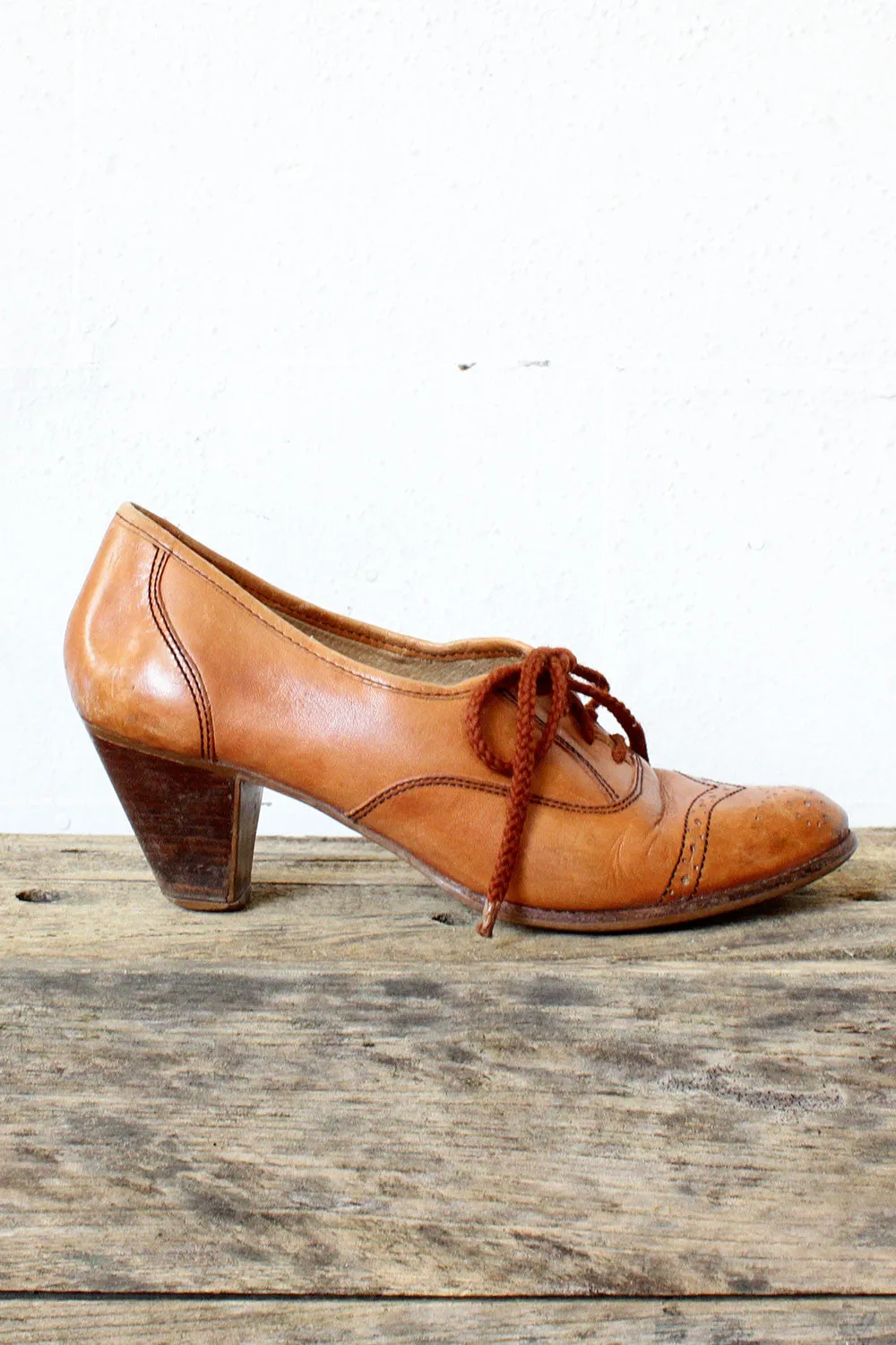 70s Heeled Oxfords 9