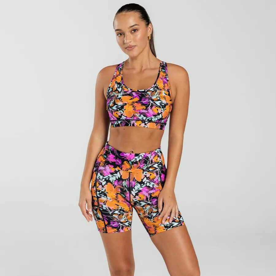 abi and joseph Endurance Dual Pocket Mid-Thigh Tight | Floral Haze