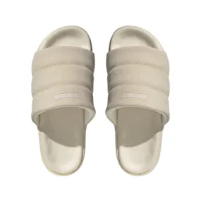 Adilette Essential Slides