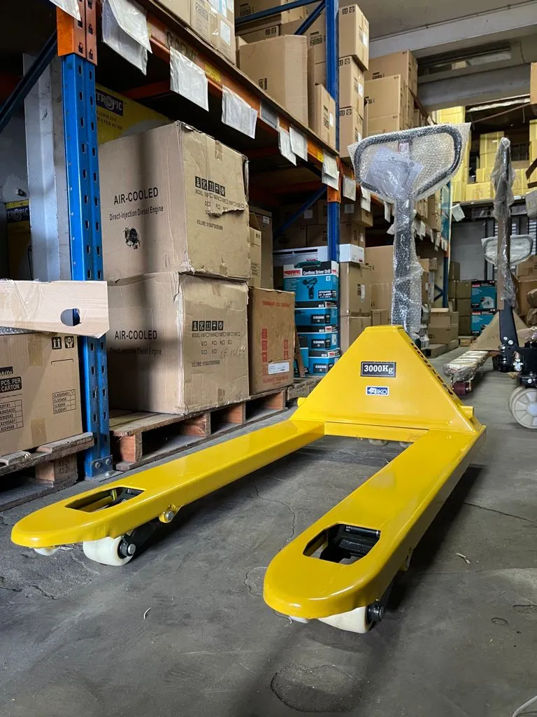 Aiko 3Ton Pallet Truck 685*1220*85Mm Single Nylon Yellow Hand | Model : PT-CBY3N-685