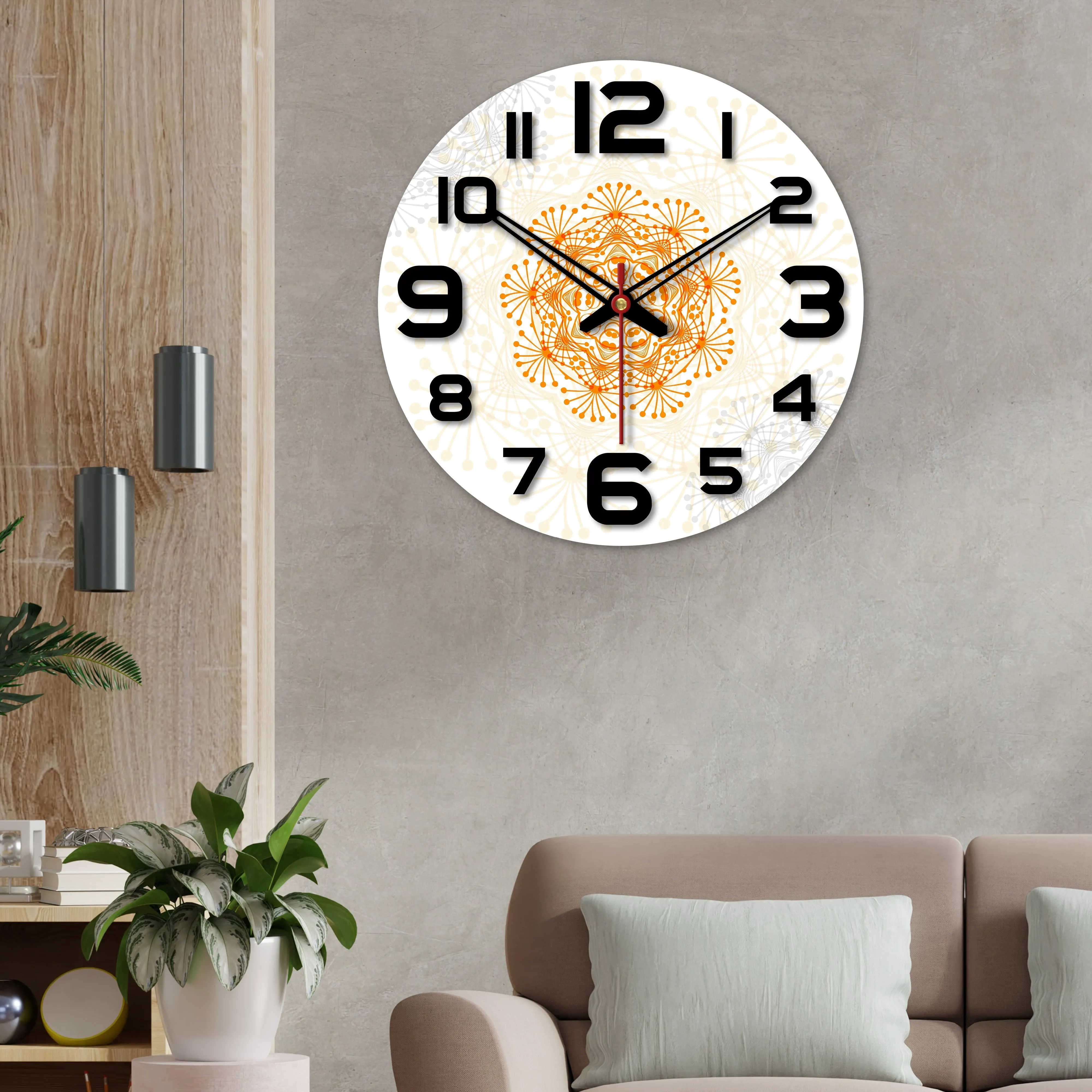 Attractive Pattern Wooden Wall Clock