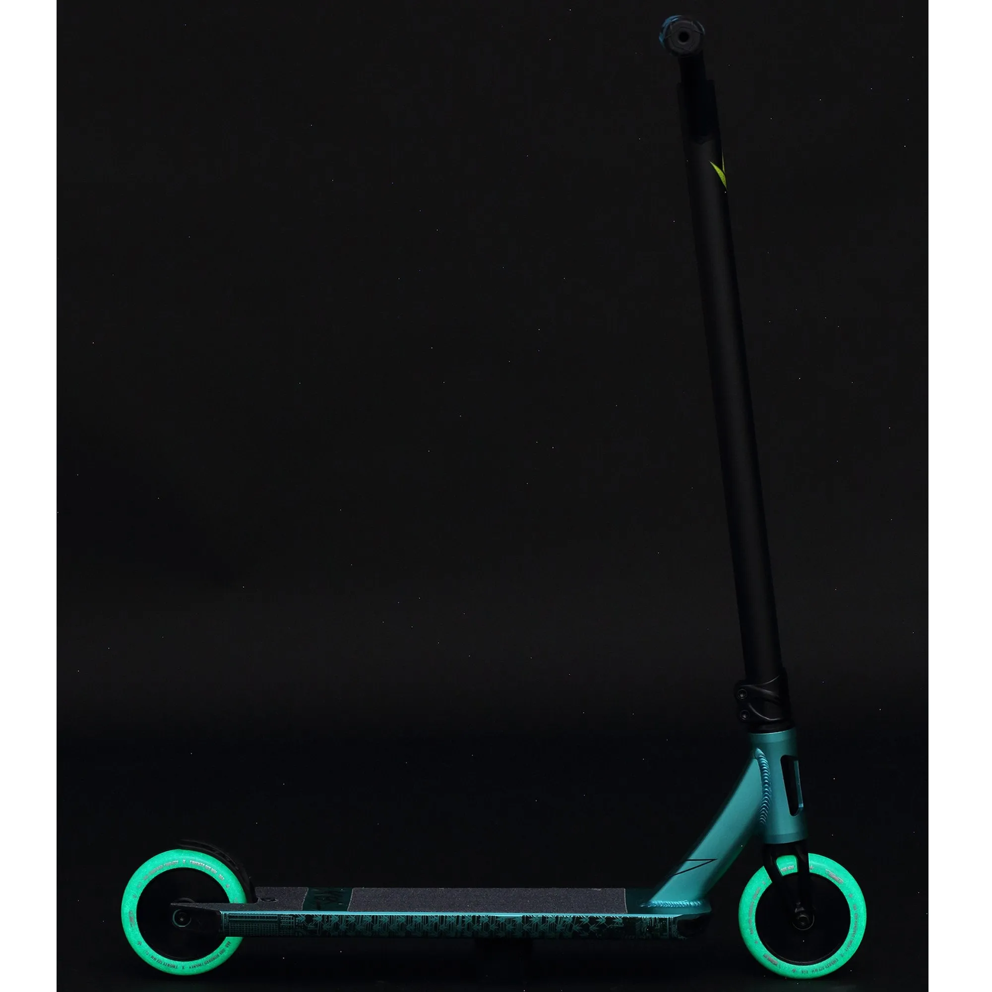 Blunt Scooters KOS S5 Charge Complete Stunt Scooter, Blue