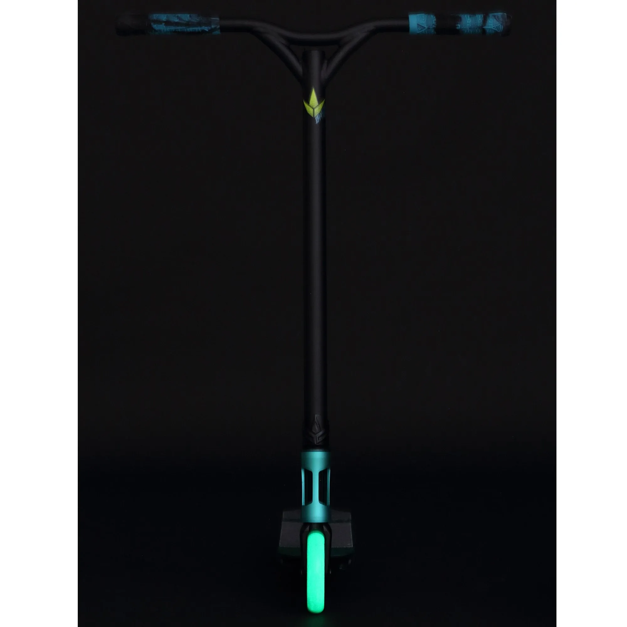 Blunt Scooters KOS S5 Charge Complete Stunt Scooter, Blue