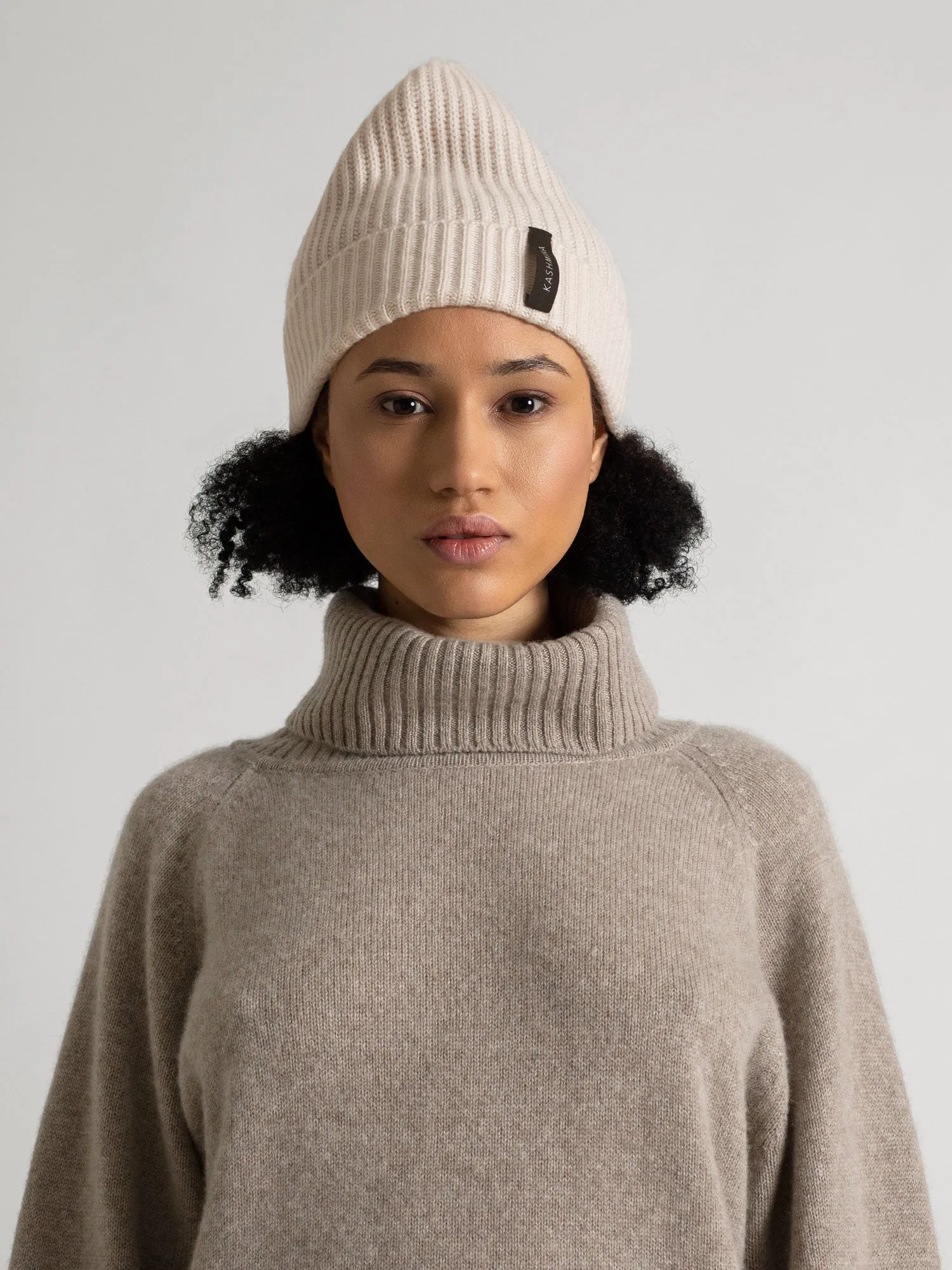 Cashmere beanie "Elli" - pearl