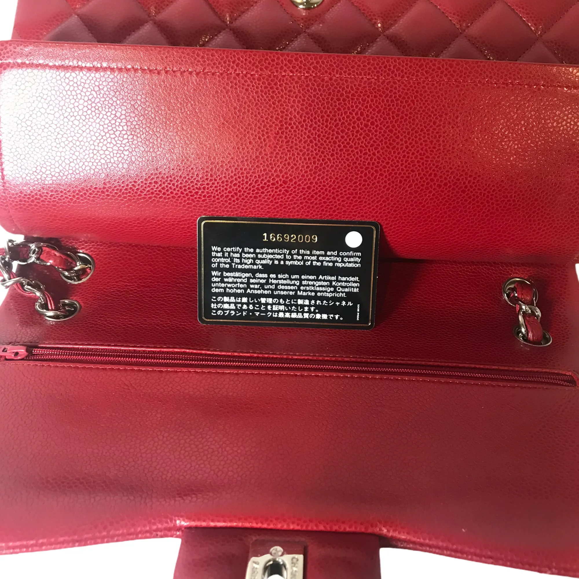 Classic Flap Jumbo Caviar Red SHW