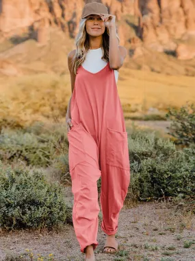 Double Take Plus Size ärmelloser Jumpsuit mit V-Ausschnitt und Taschen