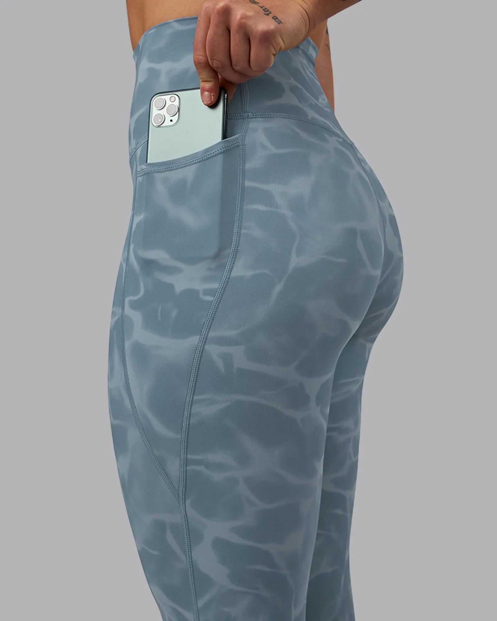 Elixir 7/8 Length Leggings With Pockets - Tranquil-Elemental Blue