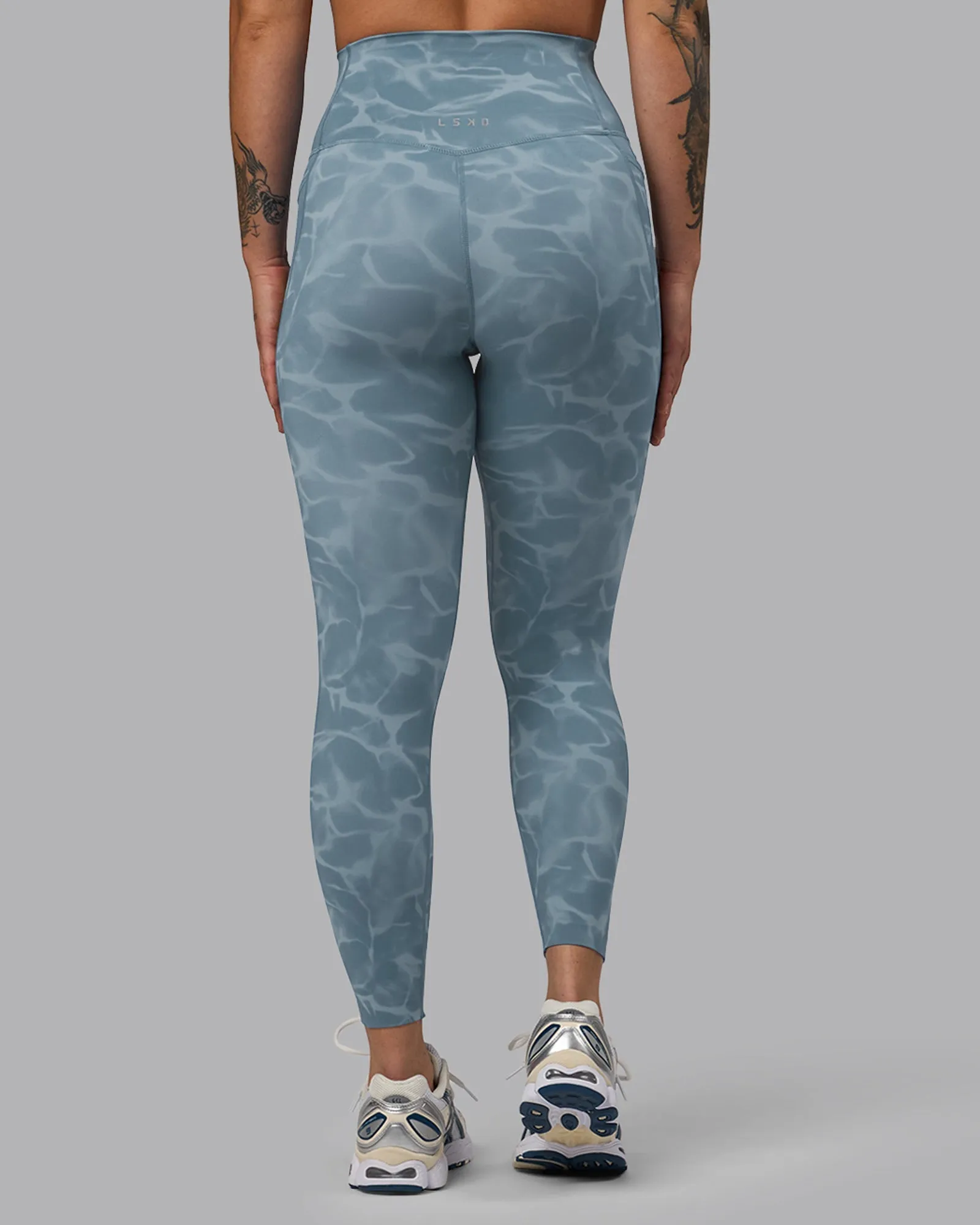 Elixir 7/8 Length Leggings With Pockets - Tranquil-Elemental Blue