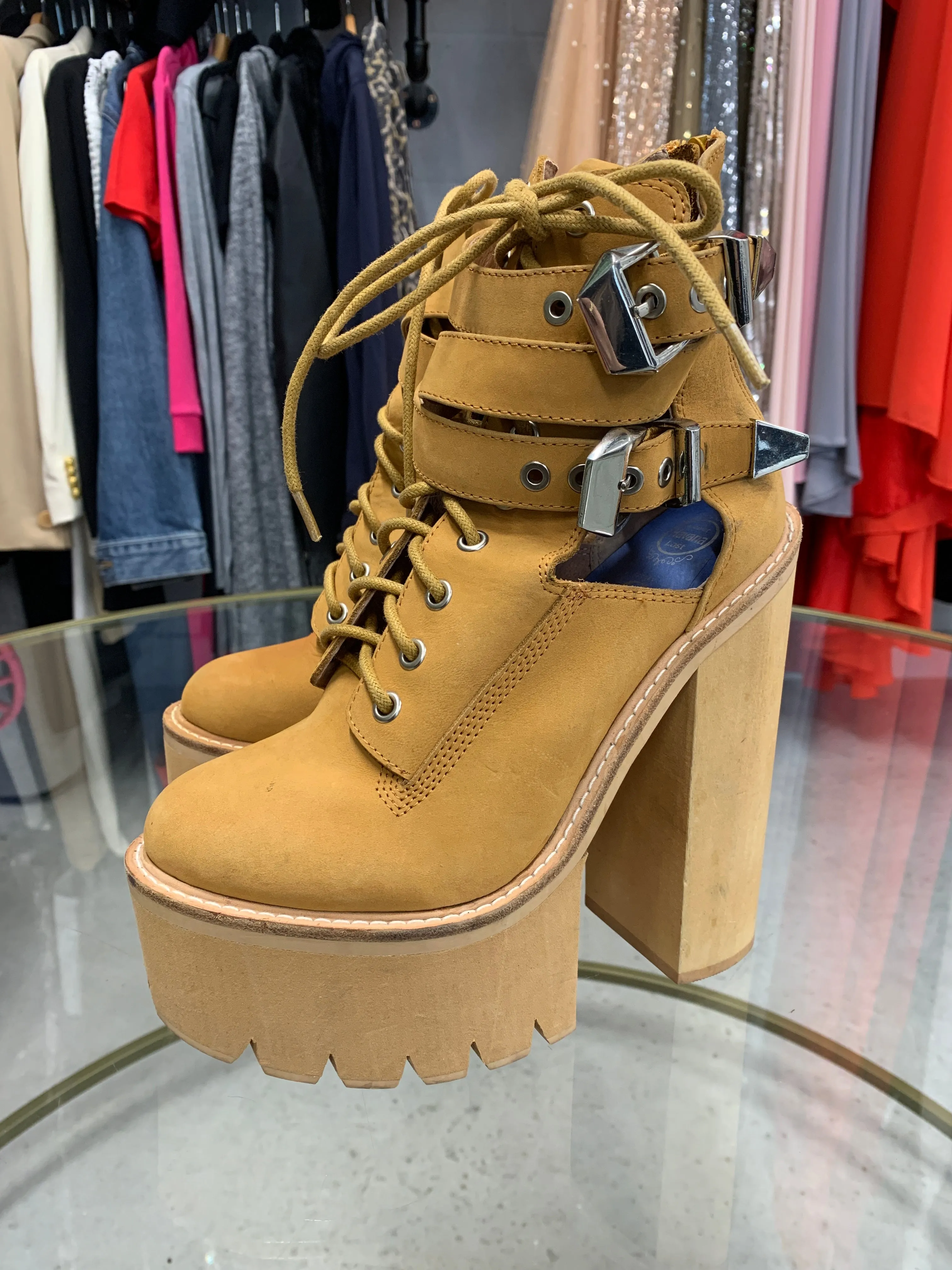 Jeffrey Campbell Boots 38