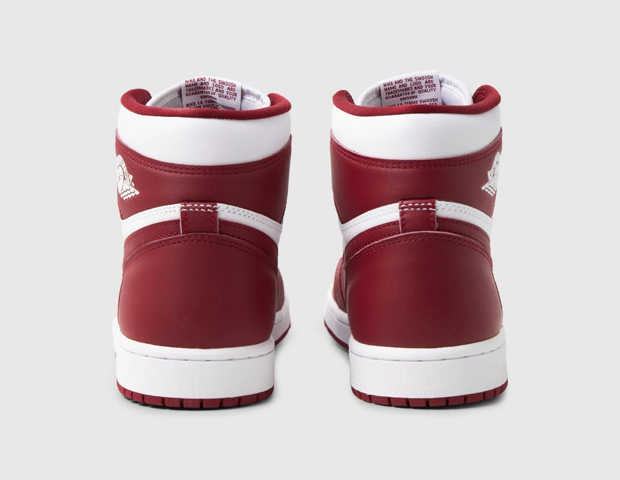 Jordan 1 Retro High OG Remastered White / Team Red