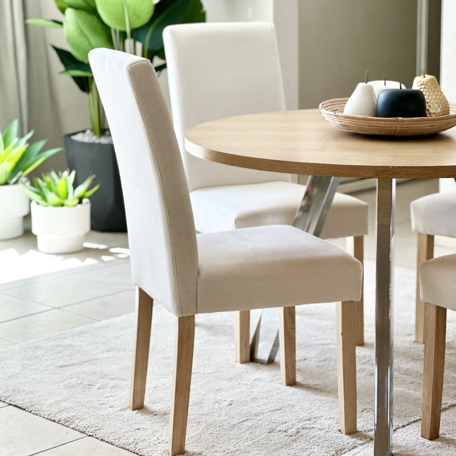 Modern Pedestal Oval Two Tone Dining Table