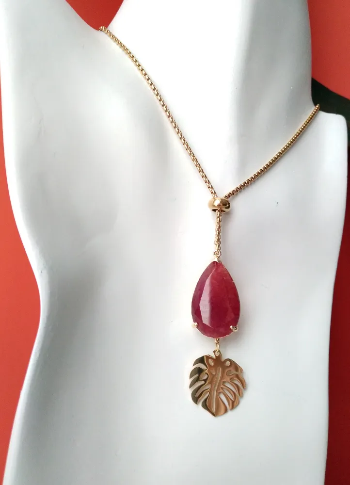 Monstera Charm with Red Agate Slider Necklace