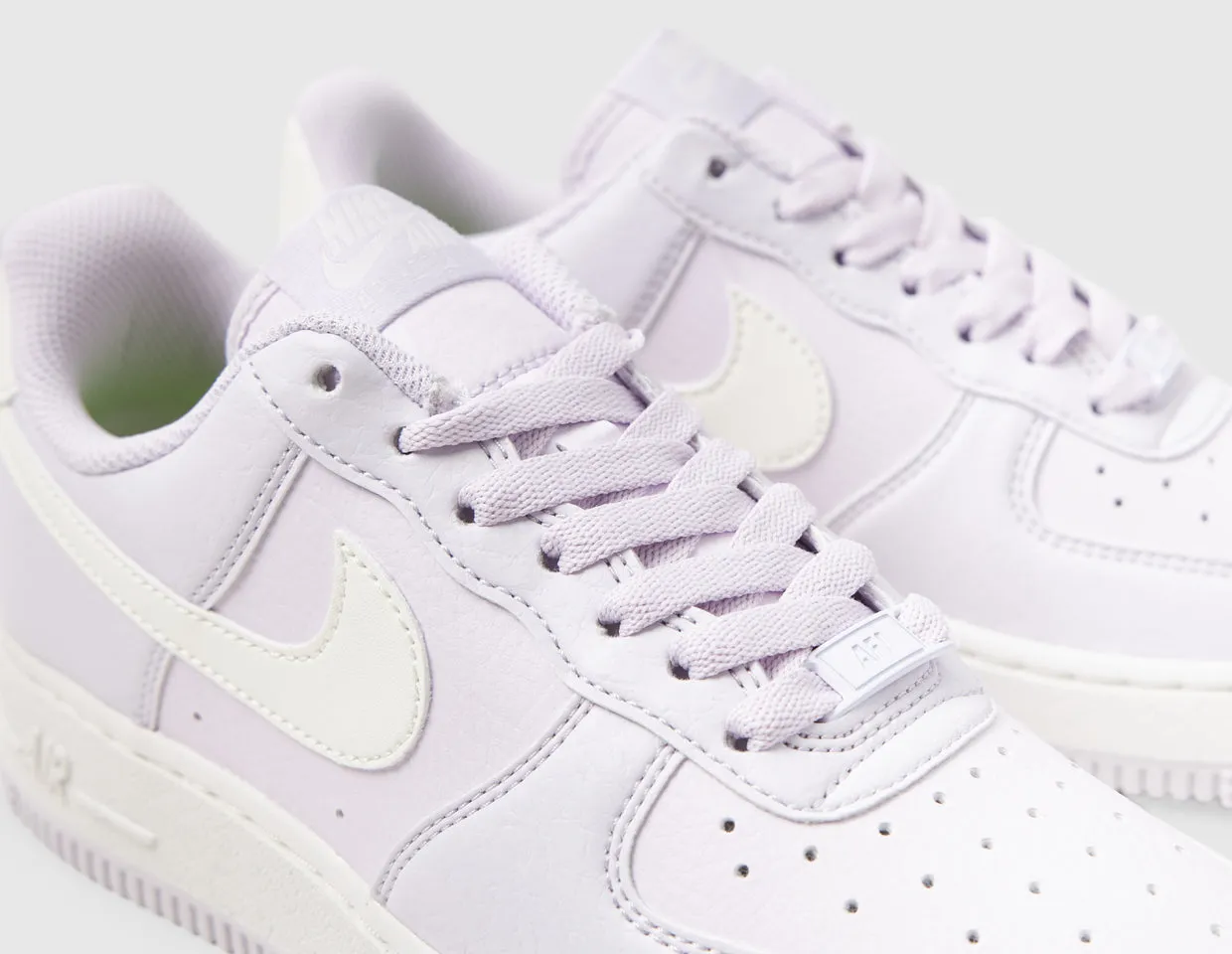 Nike Air Force 1 '07 Next Nature Barely Grape / Sail  - Volt