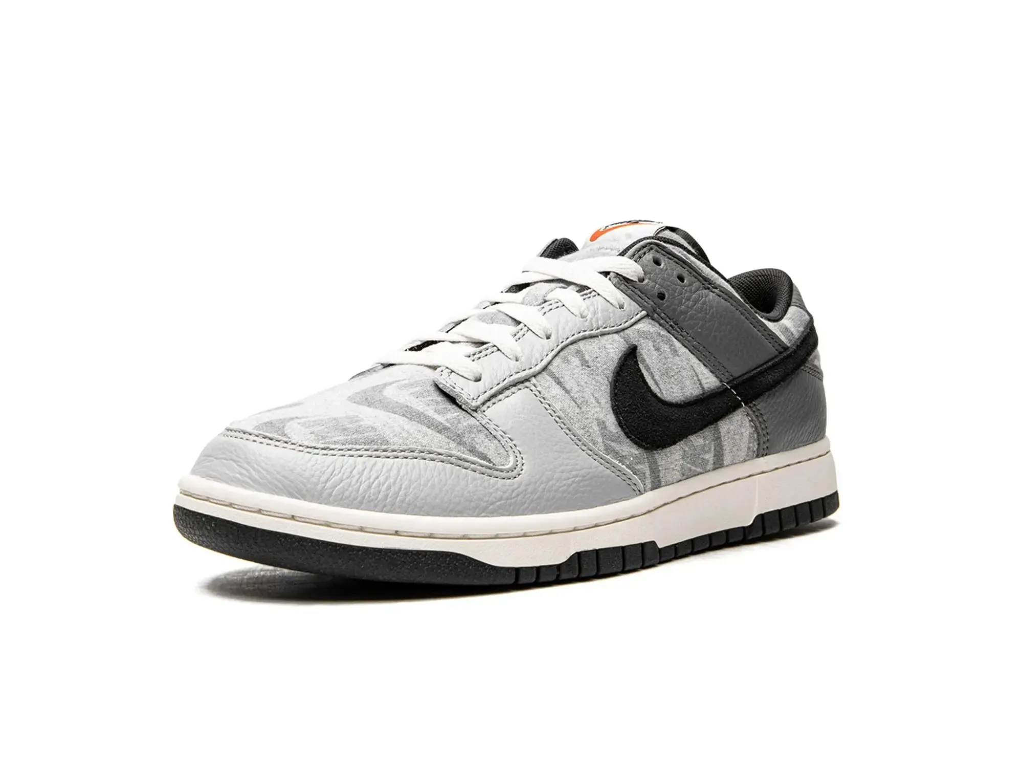 Nike Dunk Low SE "Copy/Paste"