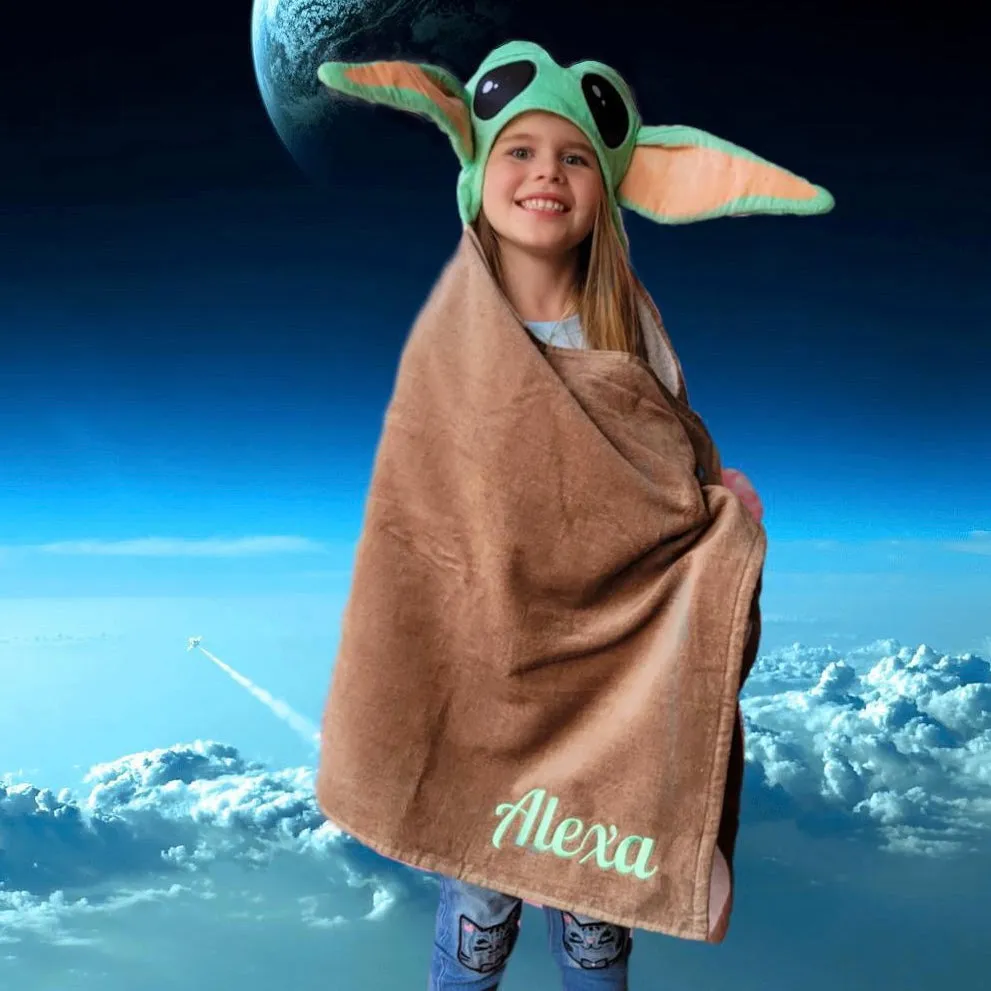 Personalized Embroidered Hooded Towel - Baby Yoda